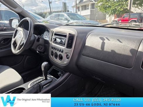 Used 2007 Ford Escape 2WD Hybrid image 19