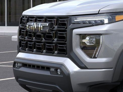 New 2026 GMC Canyon Elevation w/ Convenience Package image 13