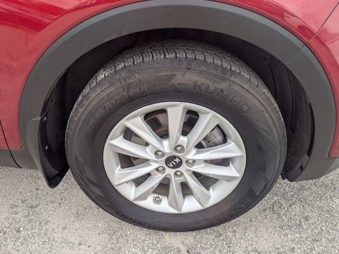Used 2020 Kia Sorento LX w/ LX I4 Convenience Package FWD image 11