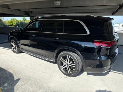 Used 2022 Mercedes-Benz GLS 450 4MATIC image 17