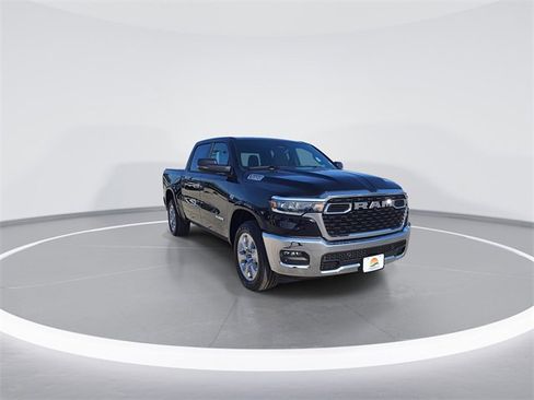 New 2026 RAM 1500 4x4 Crew Cab image 3