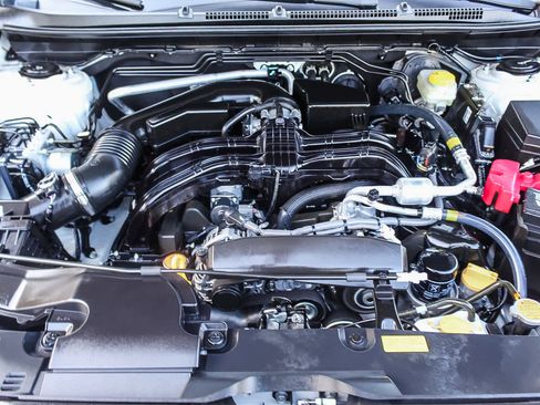 Used 2025 Subaru Crosstrek 2.5i Limited w/ Crosstrek Mirror Package image 27