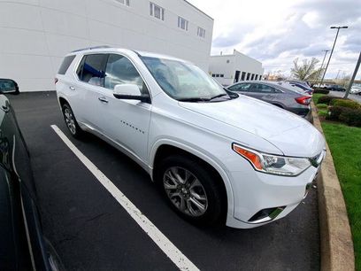 Used 2021 Chevrolet Traverse Premier