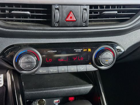 Used 2023 Kia Forte GT-Line image 24