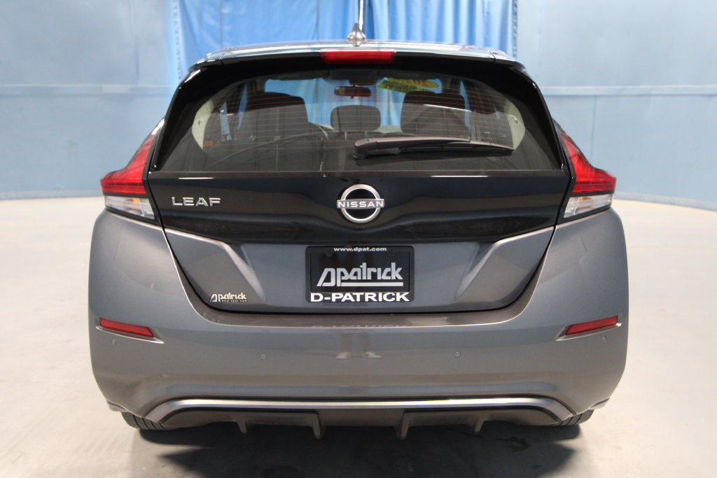 Used 2025 Nissan Leaf S FWD image 31