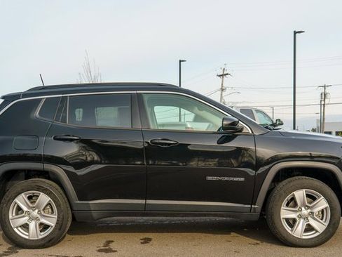 Used 2022 Jeep Compass Latitude w/ Convenience Group image 5