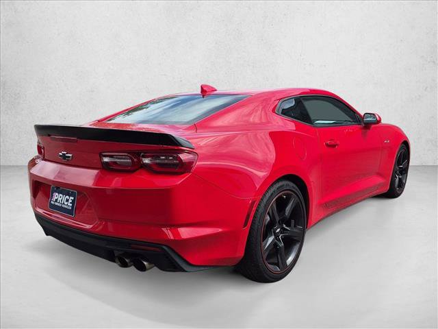 Used 2021 Chevrolet Camaro LT RWD image 5