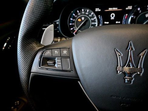 Used 2024 Maserati Quattroporte Modena Ultima Q4 image 40