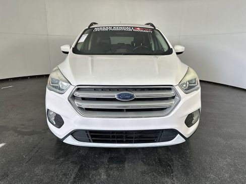 Used 2019 Ford Escape SEL image 4