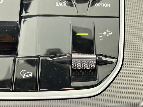 Used 2021 BMW X5 xDrive45e w/ M Sport Package image 24