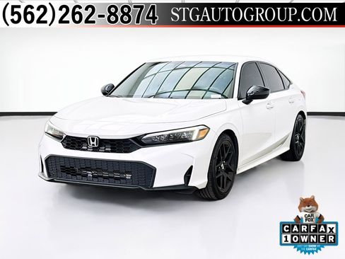 Used 2025 Honda Civic Sport image 1