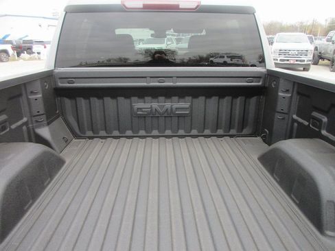 New 2026 GMC Sierra 1500 Elevation AWD/4WD image 7