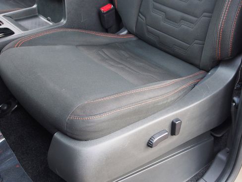 Used 2023 Nissan Frontier PRO-4X w/ Tow Package image 17