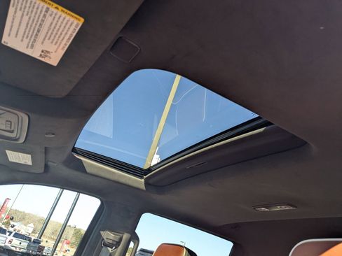 Used 2023 GMC Sierra 1500 Denali Ultimate image 25