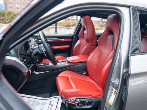 Used 2017 BMW X6 M w/ Executive Package image 16