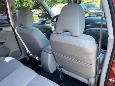 Used 2012 Subaru Forester 2.5X w/ Popular Pkg 3 AWD/4WD image 27