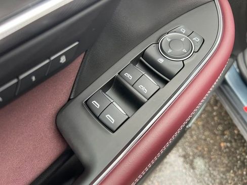 New 2026 Buick Envision Sport Touring image 12