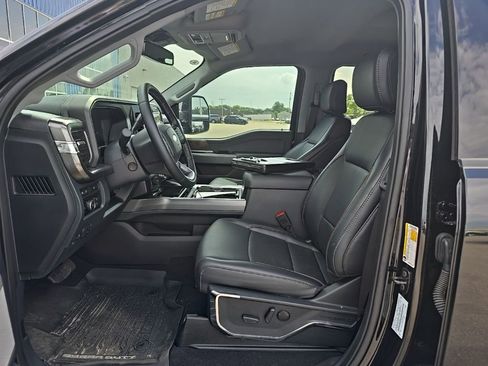 Used 2024 Ford F350 Lariat w/ FX4 Off-Road Package AWD/4WD image 9