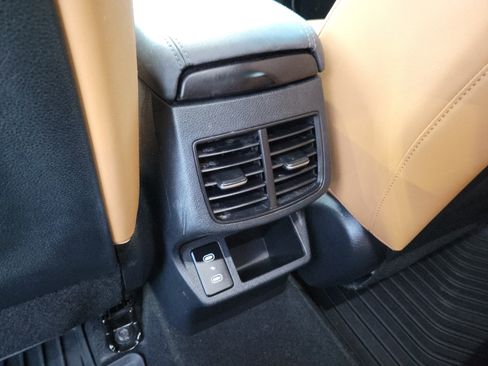 Certified 2024 Kia Seltos EX FWD image 12