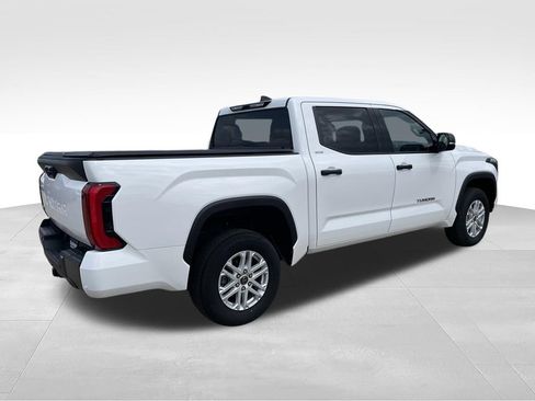 Used 2023 Toyota Tundra SR5 w/ SR5 Convenience Package AWD/4WD image 3
