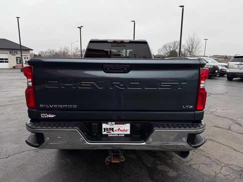 Used 2020 Chevrolet Silverado 2500 LTZ w/ LTZ Premium Package image 6