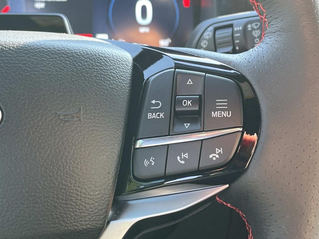 Used 2026 Ford Explorer ST-Line w/ ST-Line Street Pack AWD/4WD image 17