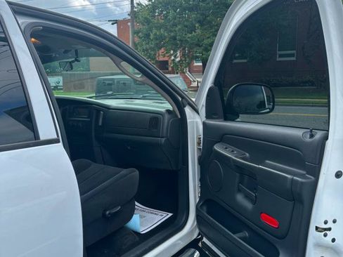 Used 2005 Dodge Ram 1500 Truck SLT AWD/4WD image 19