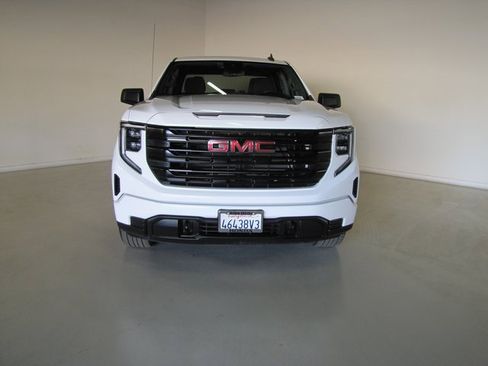 Used 2023 GMC Sierra 1500 Pro w/ Graphite Edition image 2