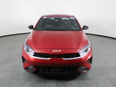 Used 2024 Kia Forte GT-Line w/ GT-Line Premium Package image 13