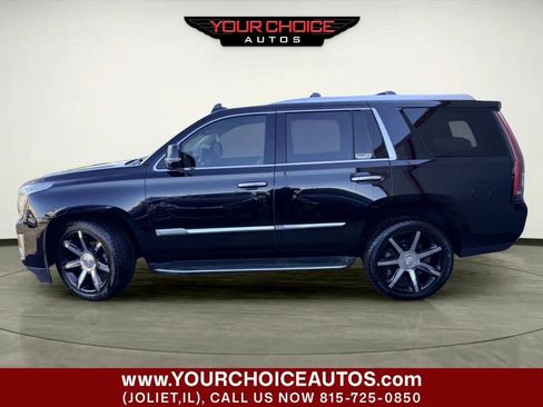 Used 2016 Cadillac Escalade Luxury AWD/4WD image 4