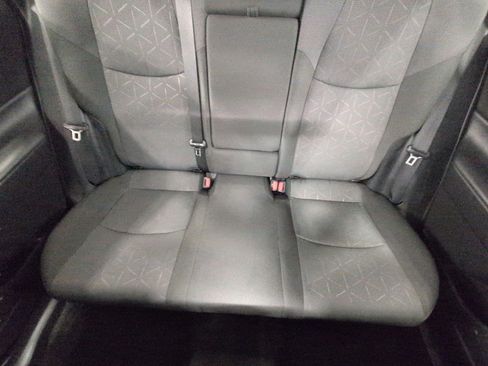 Used 2025 Toyota RAV4 XLE AWD/4WD image 23