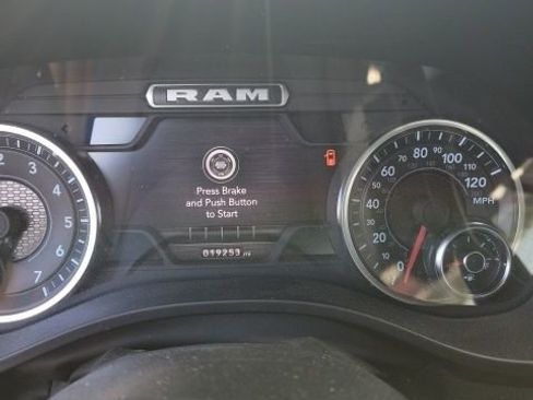 Used 2023 RAM 1500 Big Horn image 4