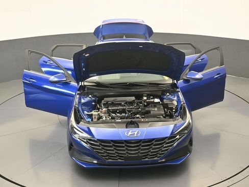 Used 2023 Hyundai Elantra Limited FWD image 71