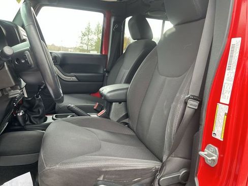 Used 2014 Jeep Wrangler Unlimited Sport w/ Quick Order Package 23S image 14