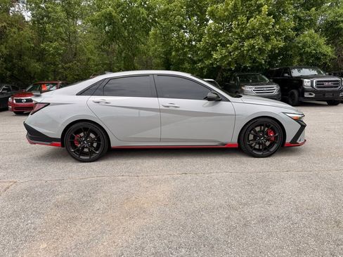 Used 2025 Hyundai Elantra N FWD image 8