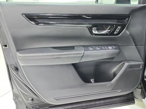 Used 2025 Honda CR-V EX-L image 27
