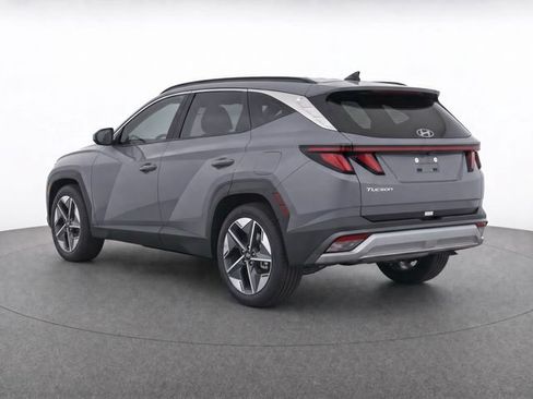 Used 2025 Hyundai Tucson SEL FWD image 7