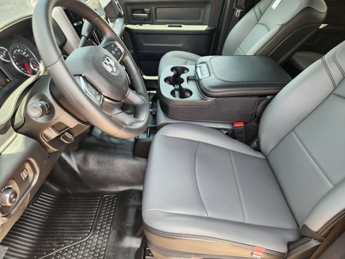 New 2026 RAM 2500 Tradesman AWD/4WD image 12