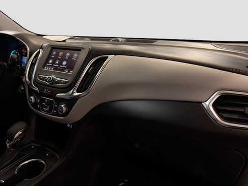 Used 2022 Chevrolet Equinox LT AWD/4WD image 29