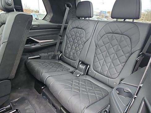 Used 2026 BMW X7 xDrive40i w/ M Sport Package image 14