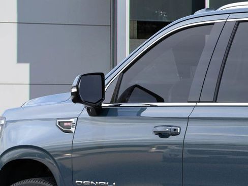 New 2026 GMC Yukon XL Denali AWD/4WD image 12