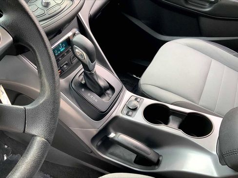 Used 2016 Ford Escape SE w/ Equipment Group 201A image 17