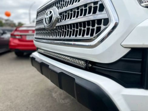 Used 2017 Toyota Tacoma TRD Off-Road RWD image 29
