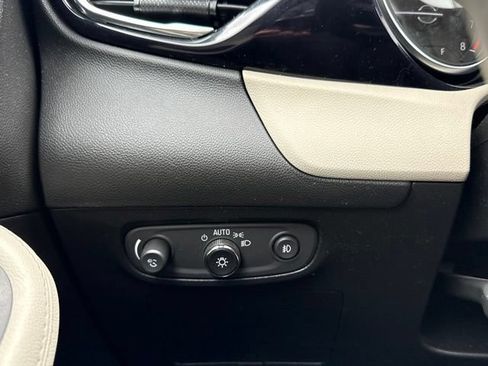 Used 2023 Buick Encore GX Preferred w/ Cold Weather Comfort Package FWD image 20