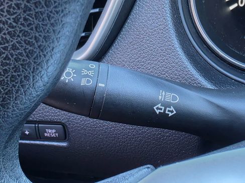 Used 2016 Nissan Rogue S image 44