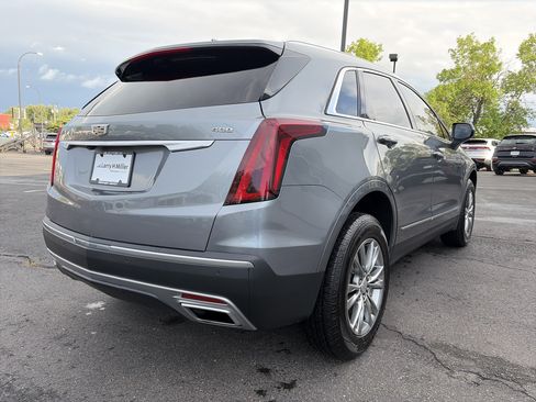 Used 2022 Cadillac XT5 Premium Luxury FWD image 5
