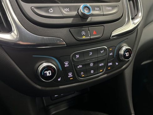 Used 2024 Chevrolet Equinox LT image 14