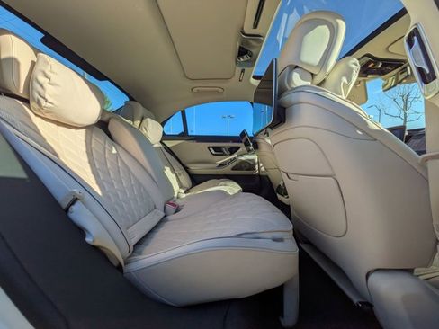 Certified 2023 Mercedes-Benz S 580 S 580 image 20