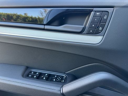 New 2026 Porsche Cayenne S AWD/4WD image 12