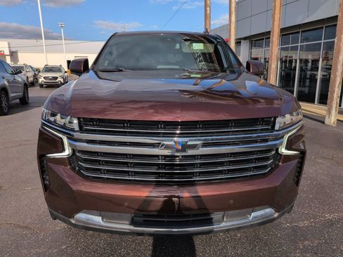 Used 2023 Chevrolet Tahoe LT w/ Luxury Package AWD/4WD image 8